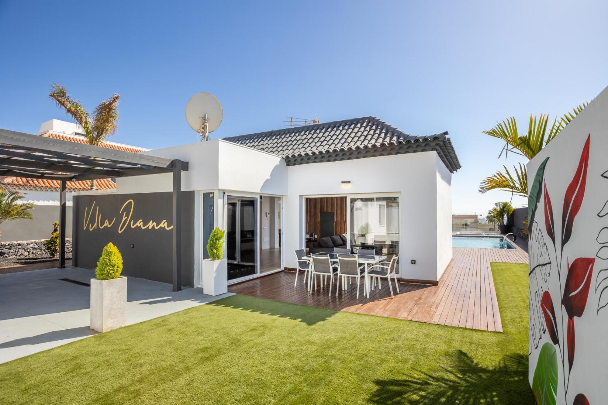 The New Villa Diana Costa Adeje  ภายนอก รูปภาพ
